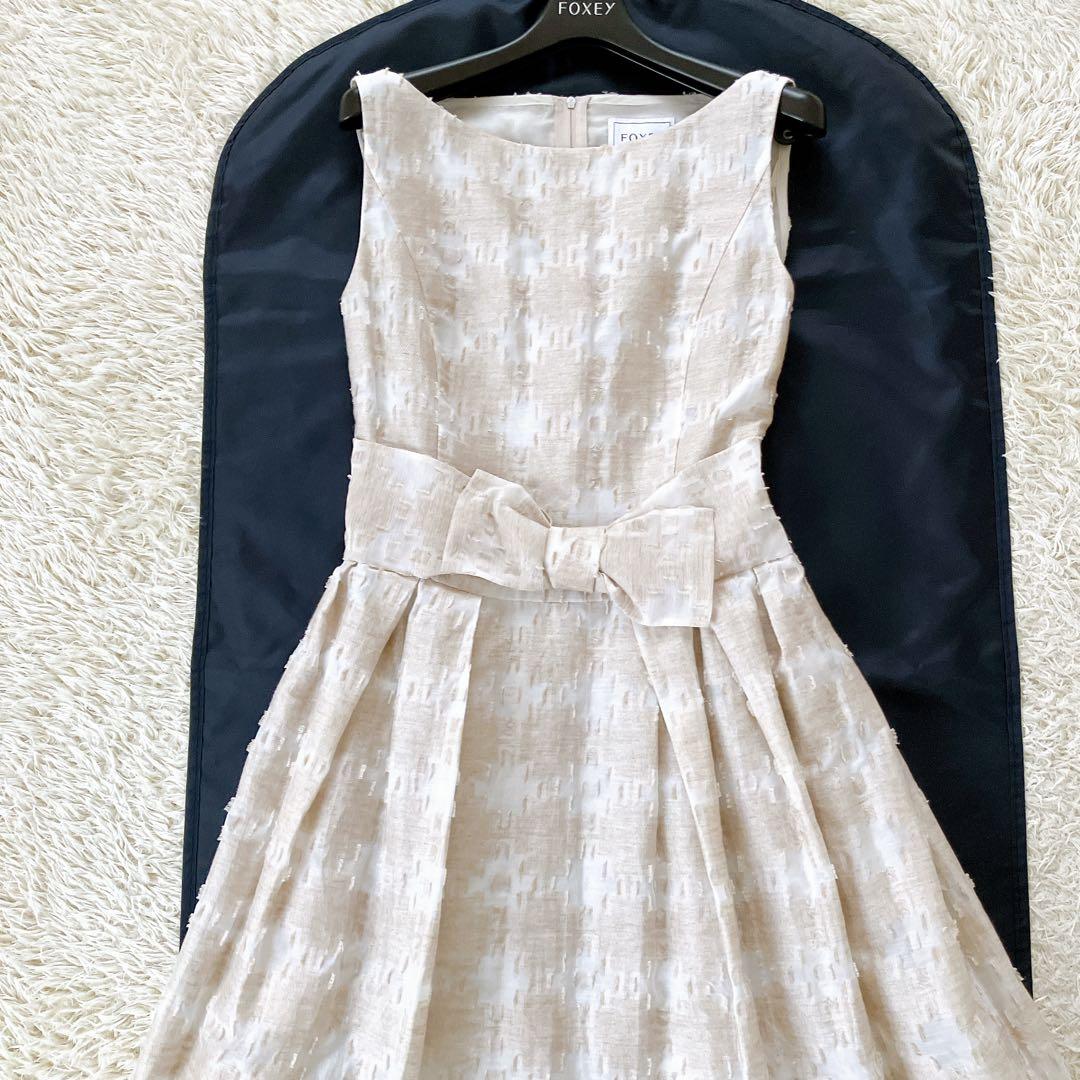 美品✨フォクシー Hydrangea リネン混 ノースリーブ ワンピース 38