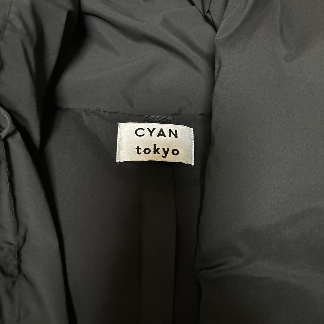 新品CYAN Tokyoストールライクベスト　ブラック　ダウン　chignon