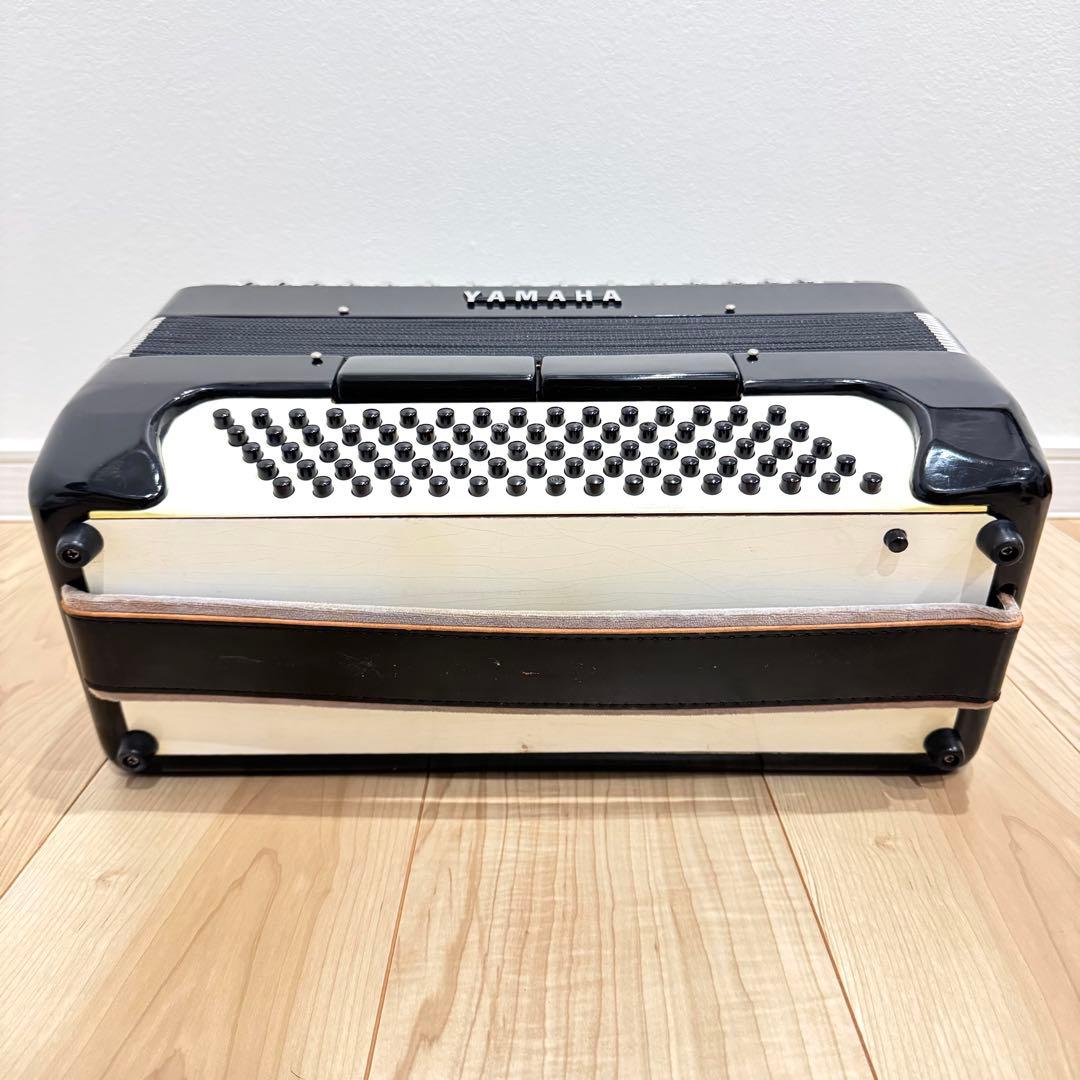 【廃盤】　YAMAHA YA-80 アコーディオン　独奏高級モデル　ヤマハ