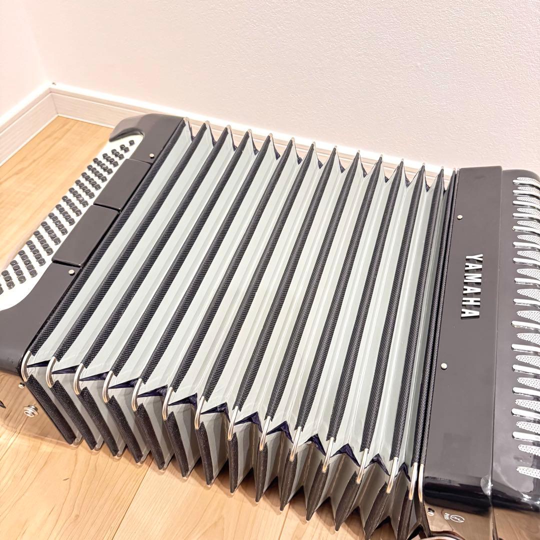 【廃盤】　YAMAHA YA-80 アコーディオン　独奏高級モデル　ヤマハ
