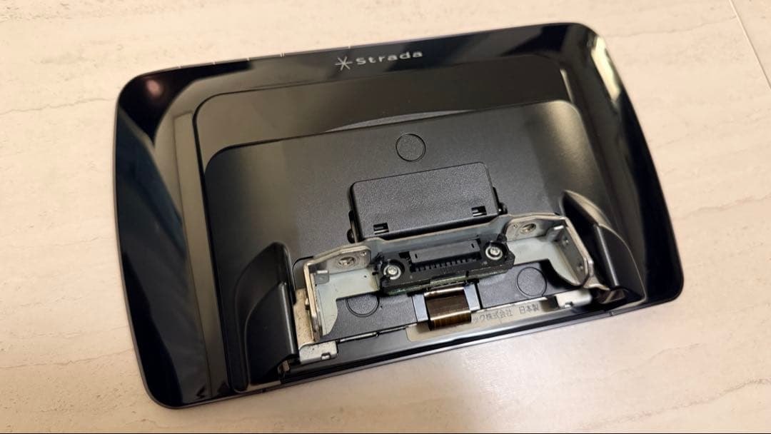 ク*リ様 ストラーダ CN-F1XD 2024地図 ブルーレイ