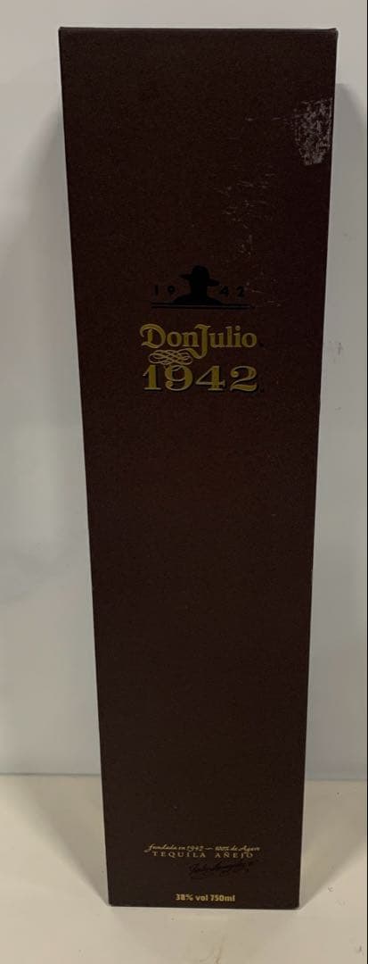 ドン・フリオ 1942 750ml 箱入り