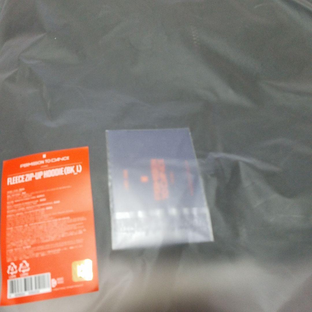 BTS 防弾少年団 FLEECE ZIP-UP HOODY