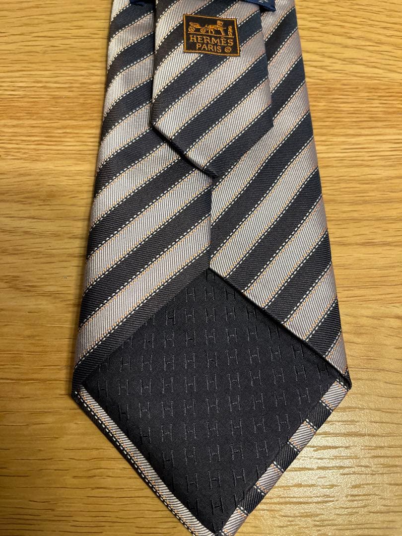 HERMES シルク100%ネクタイ　♪未使用♪