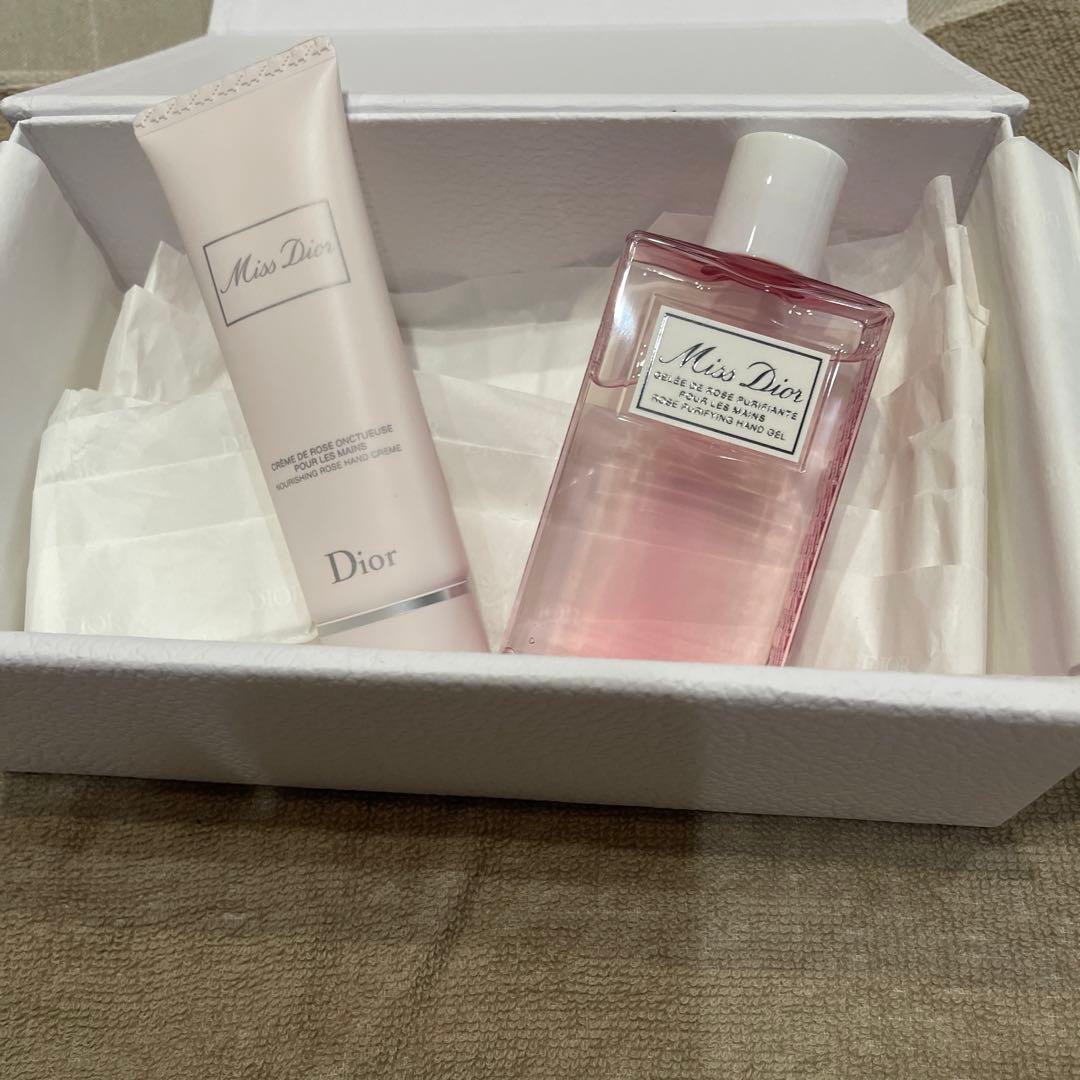 ⭐︎Dior ⭐︎ Miss Dior ハンドクリームとハンドジェル セット