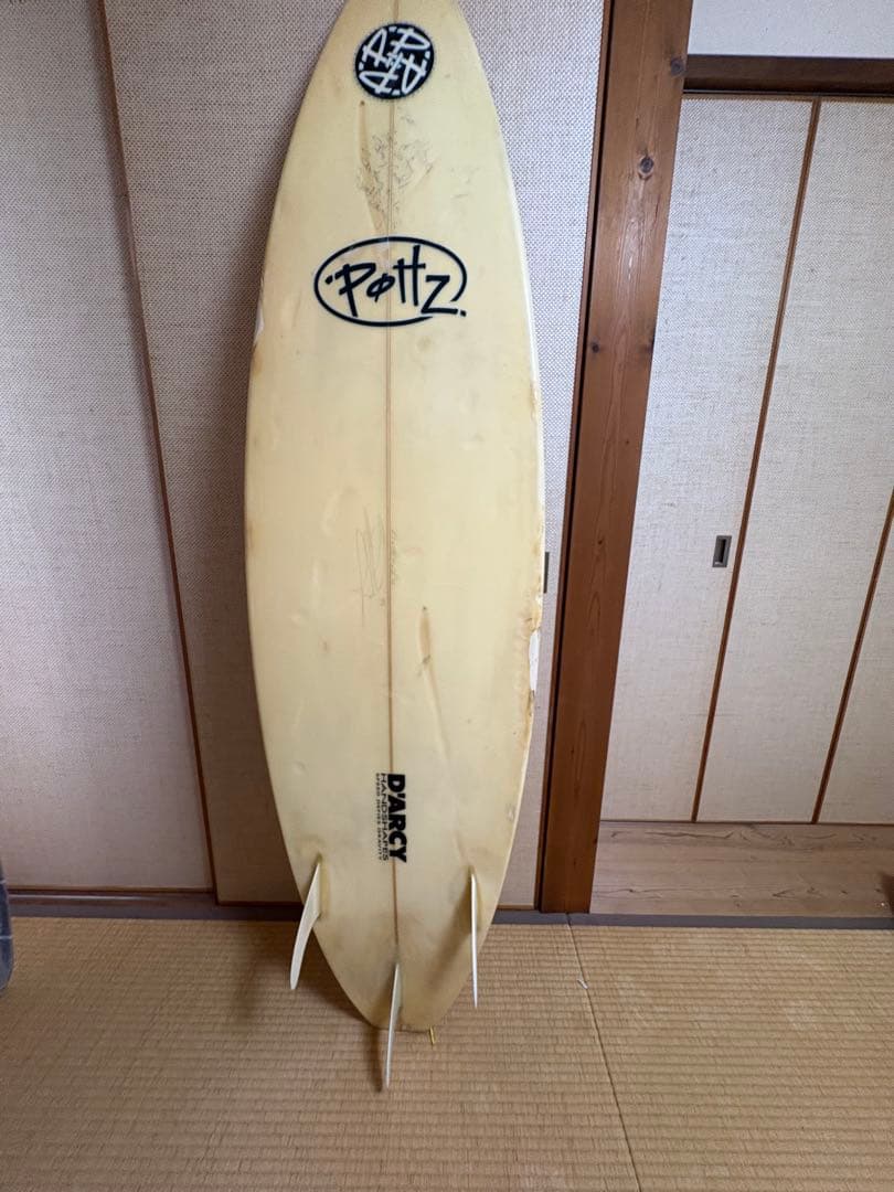 Patz サーフボード イエロー 3フィン ダーシーハンドシエープマジック