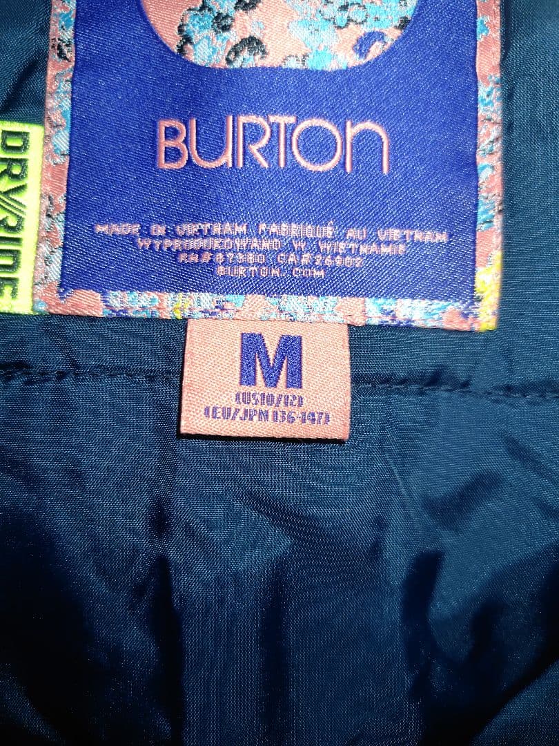 BURTON(バートン) 上下セット　サイズ140