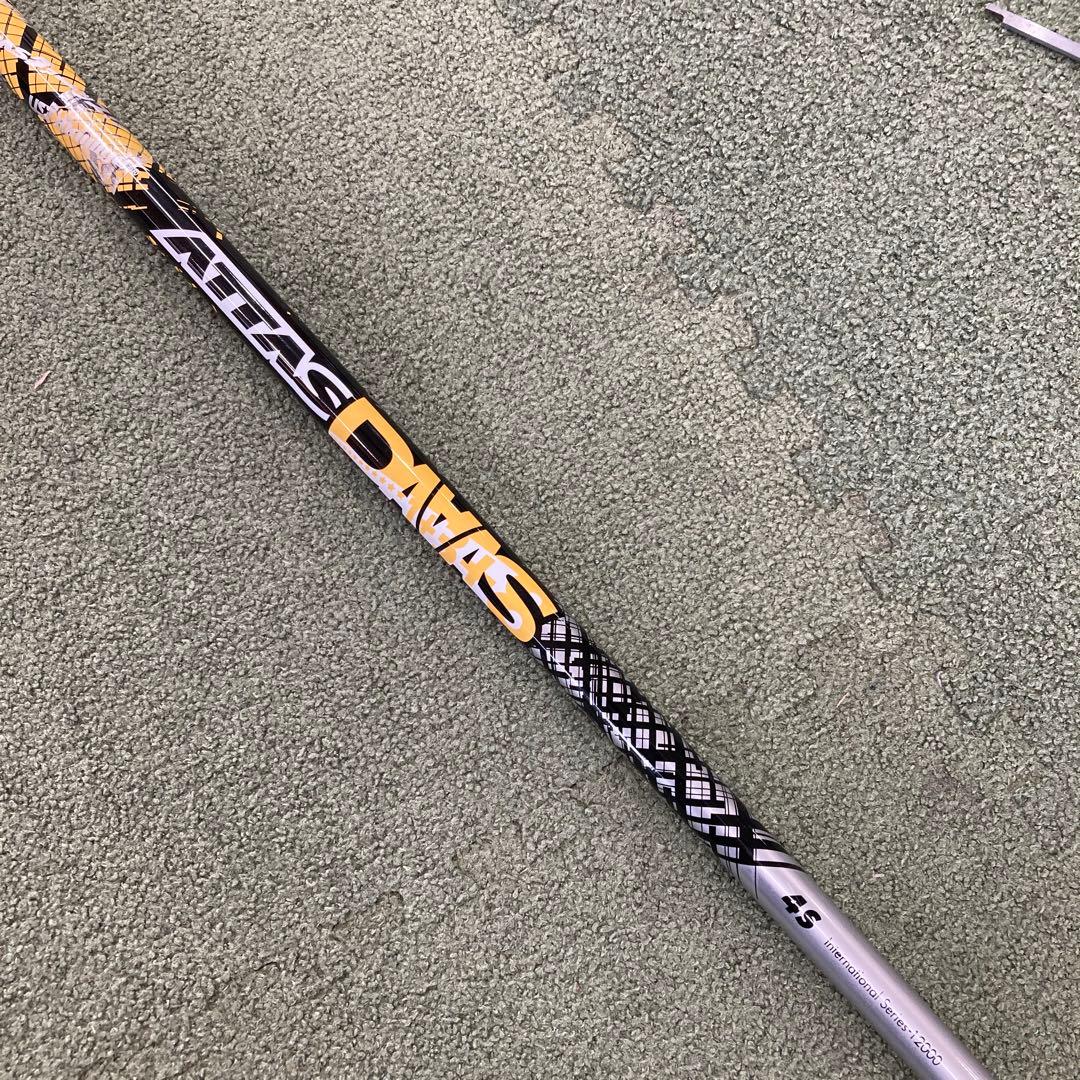 USTマミヤのATTAS DAIVS シャフト Golf Pride グリップ