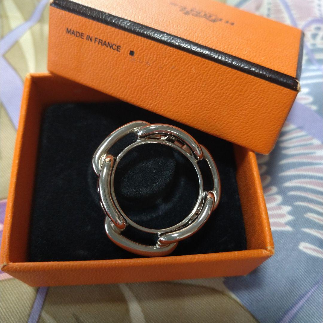 シルバースカーフリング 箱付き フランス製　HERMES