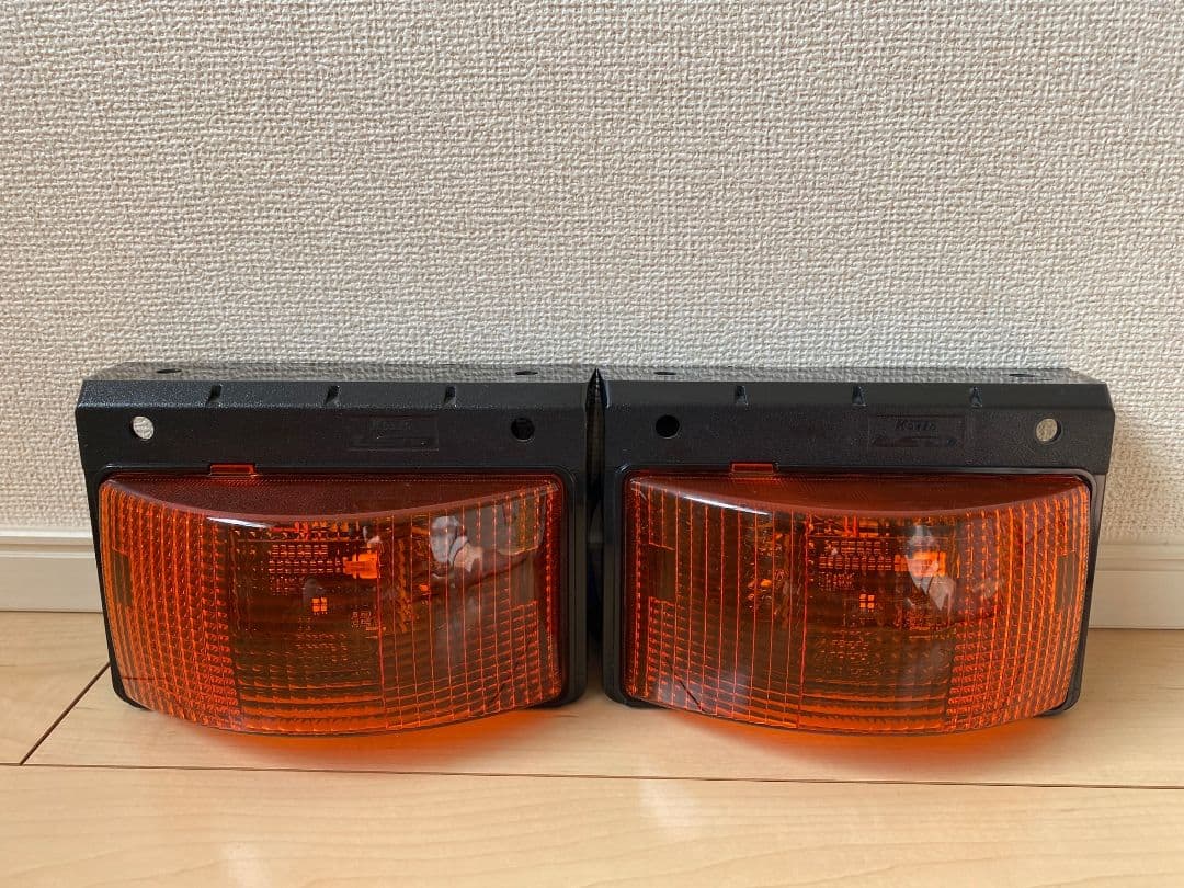 小糸製作所LED中間サイドターンシグナルランプいすゞ用