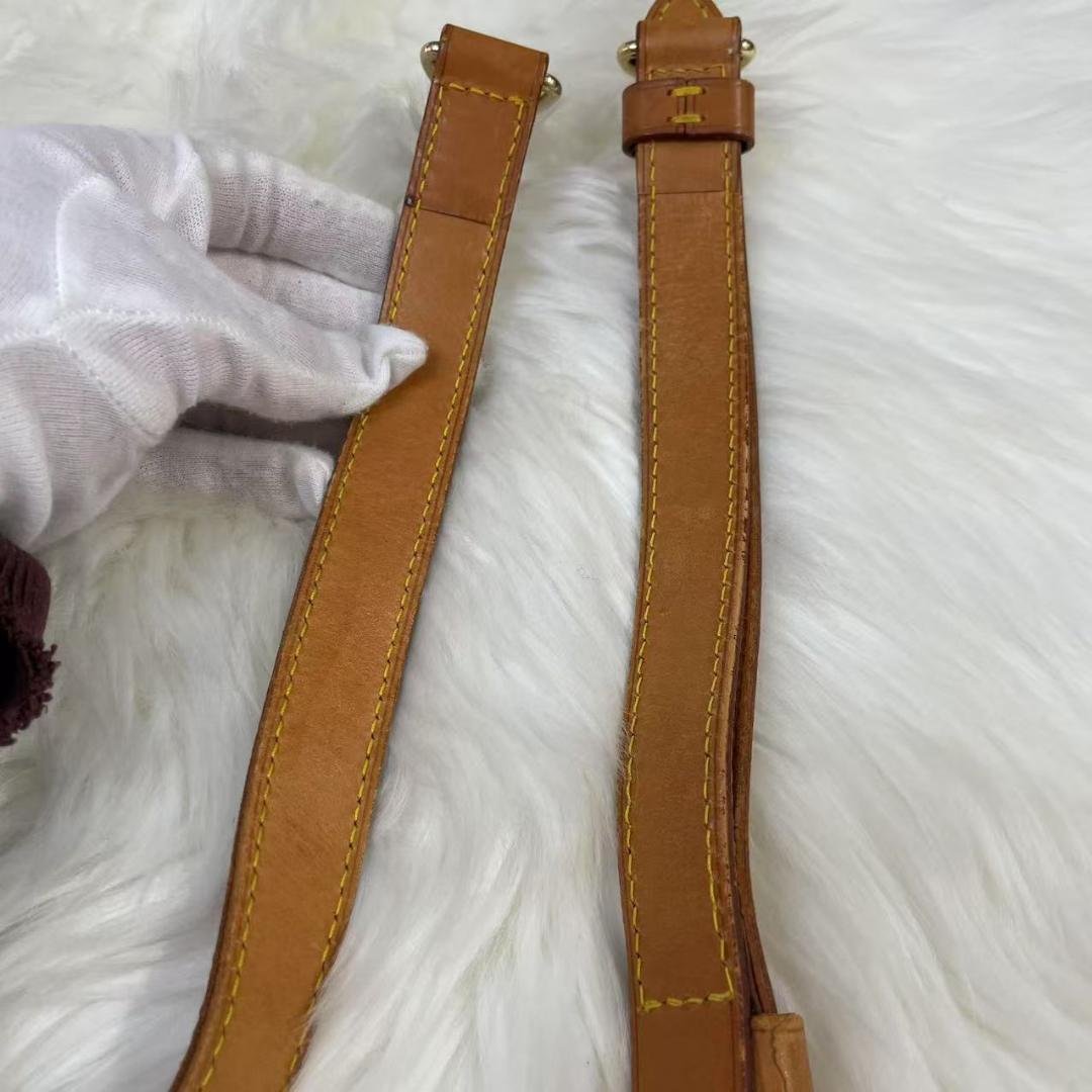 美品　ルイヴィトン　LV　ショルダーストラップ　ゴールド金具