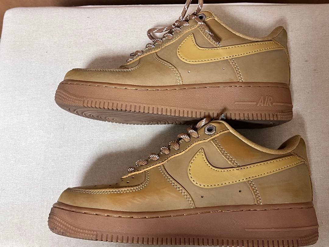 Nike Air Force1 ナイキ　ベージュ
