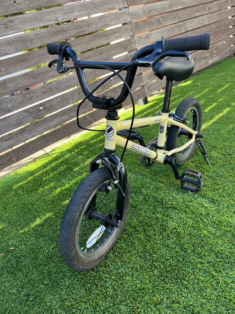 una クランカー キッズバイク 14インチ 自転車 ストライダー 防犯