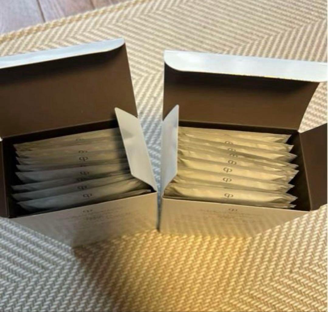 ソワーニュWHITESIFT フェイスマスク