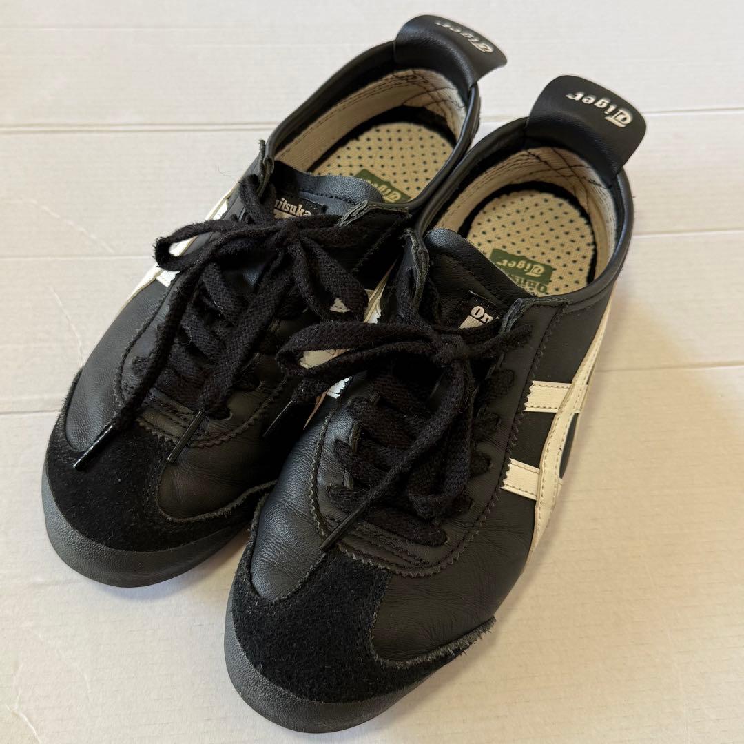 中古／オニツカタイガー　メキシコ66 SD ブラックホワイト　24.0