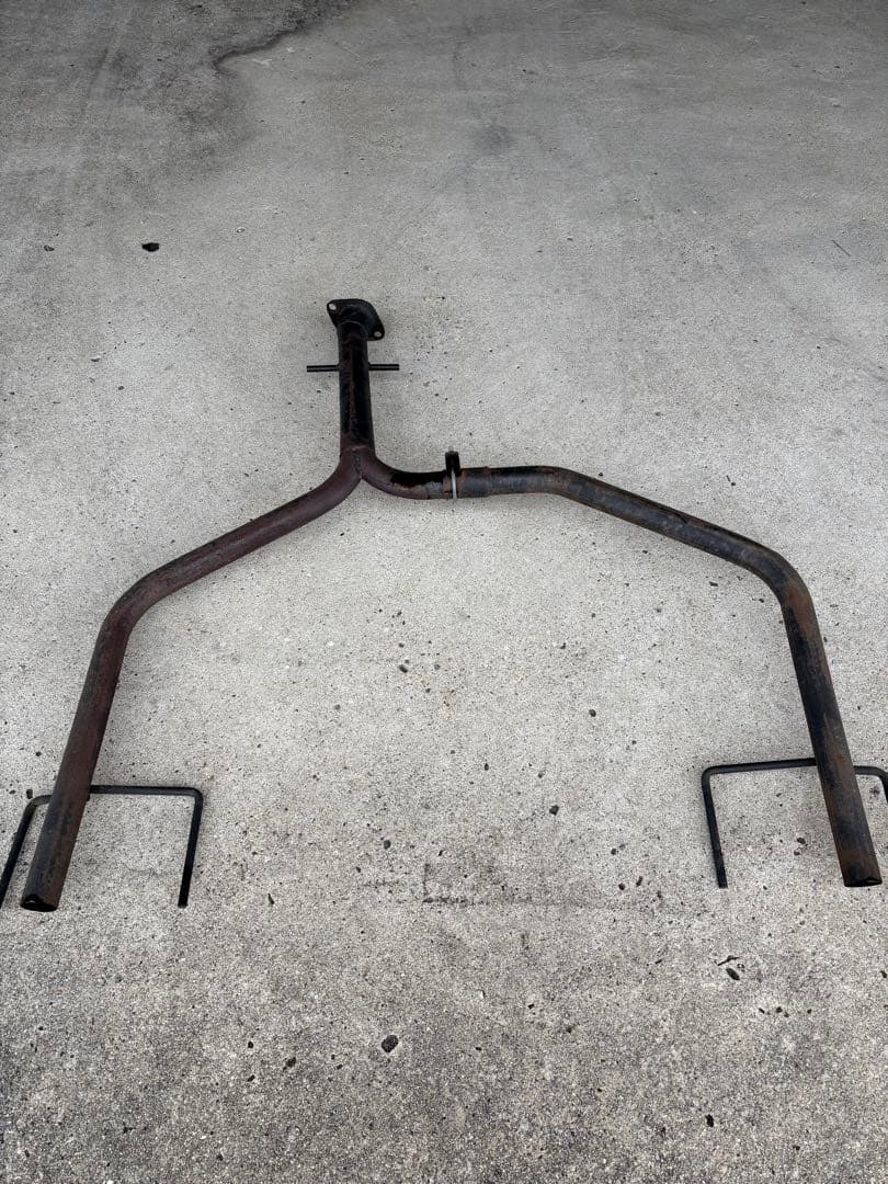 200系　クラウン　リアストレートマフラー