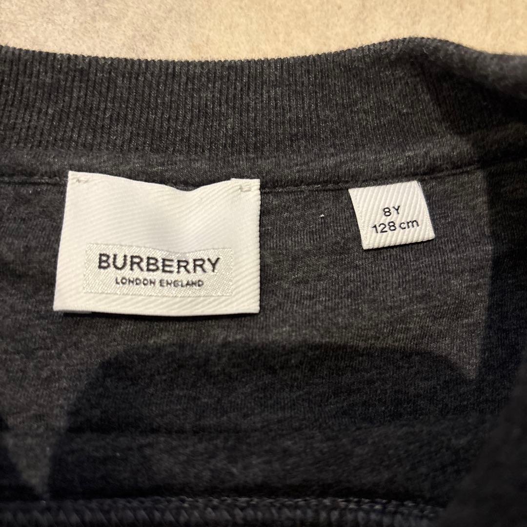 バーバリー　トレーナー　128 130