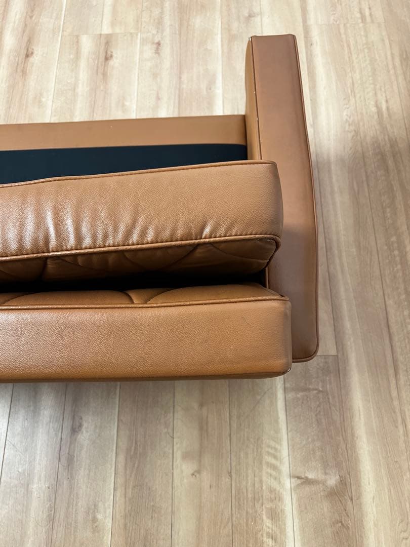 【カリモク60】ロビーチェア　3シーター　キャメル　※希少モデル