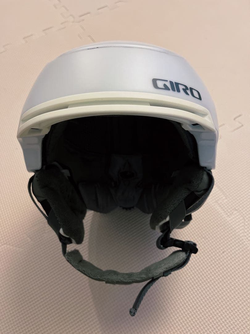 超美品❤︎GIRO MIPS規格 AVERA ヘルメット Sサイズ レディース 白