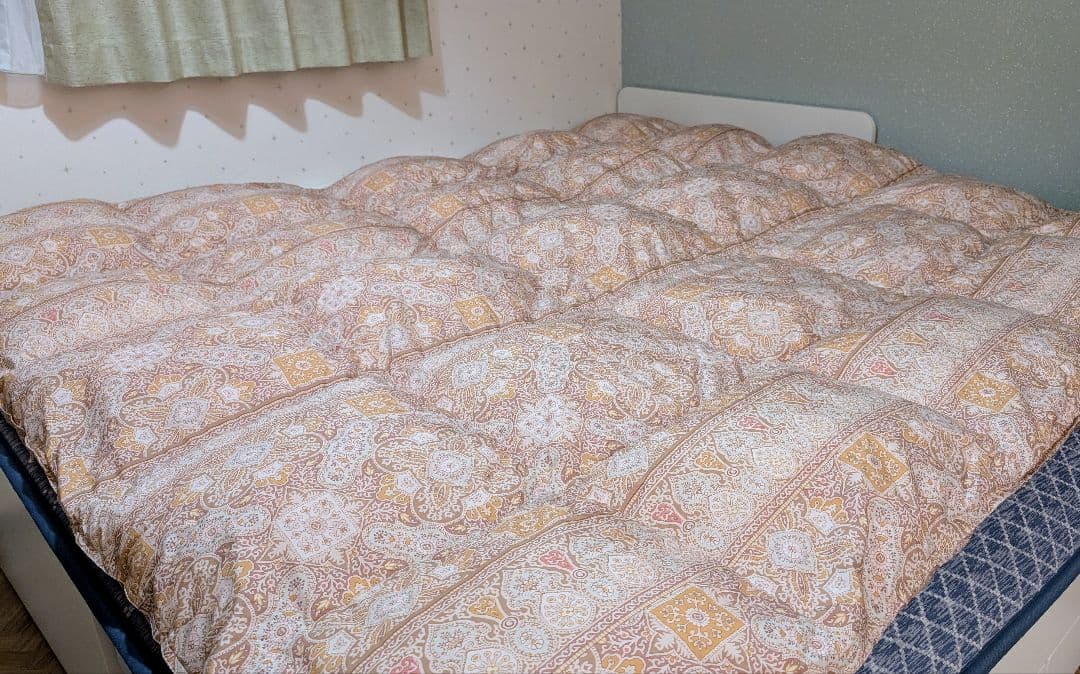 ホワイトダック　ダウン 85% 羽毛布団 ダブルロング　東京西川製 未使用品