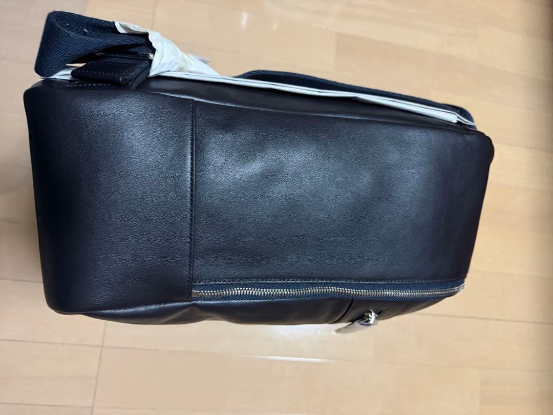 し*た様 [新品未使用品] バリー　レザー　バックパック　ストライプ