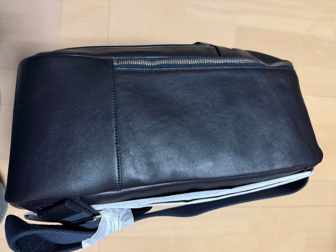 し*た様 [新品未使用品] バリー　レザー　バックパック　ストライプ