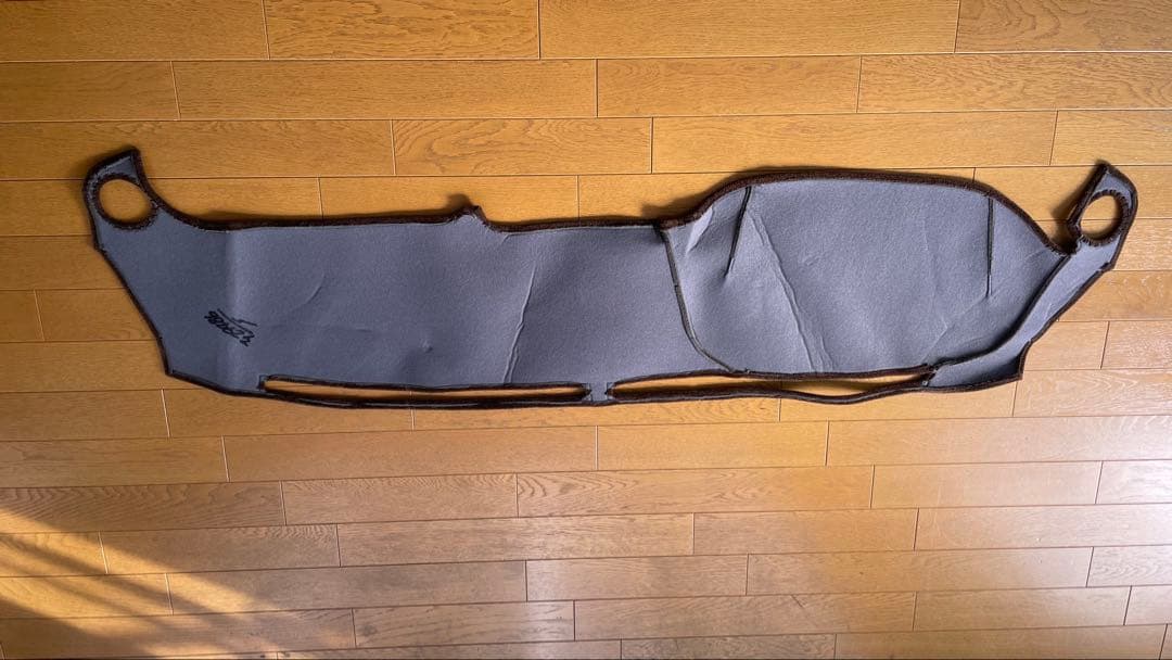 20ソアラ 用　ダッシュボードカバー ブラウン