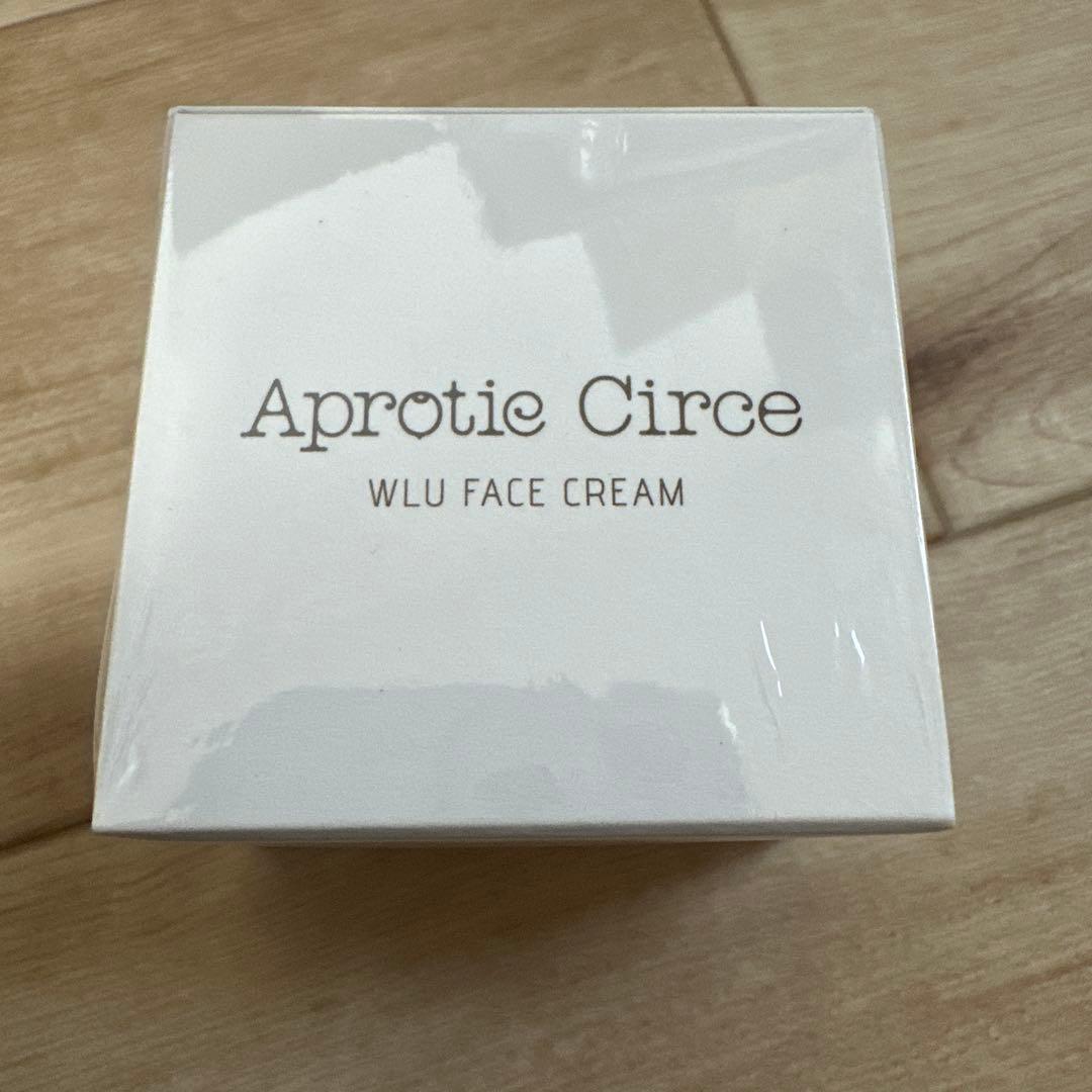 アプロティー　チルチェ　WLUフェイスクリーム