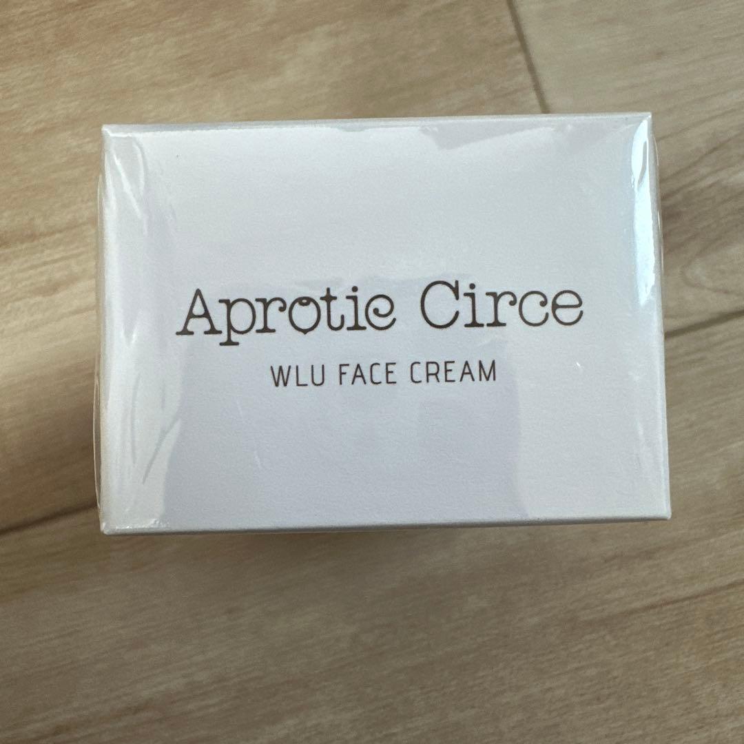 アプロティー　チルチェ　WLUフェイスクリーム