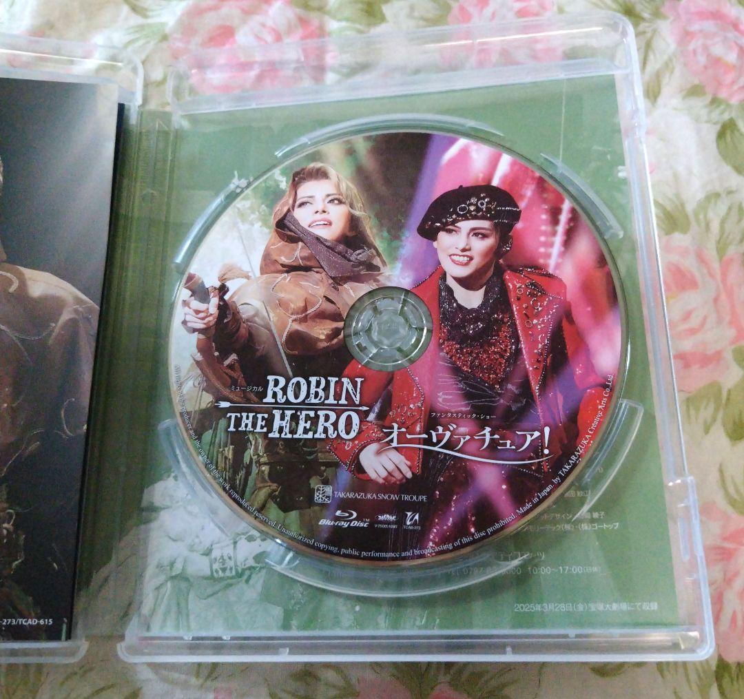 雪組 宝塚大劇場公演 ROBIN THE HERO/オーヴァチュア!