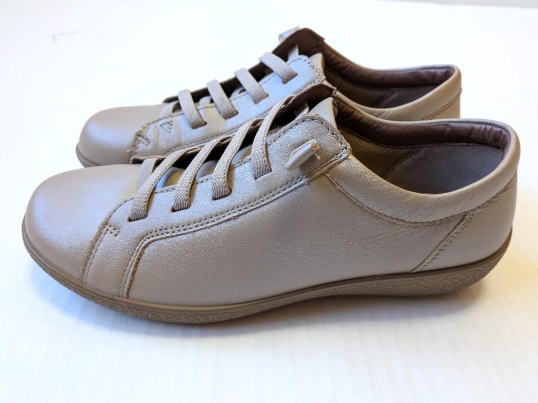 美品 アキレスソルボ コンフォート スニーカー レザースリッポン 24.5