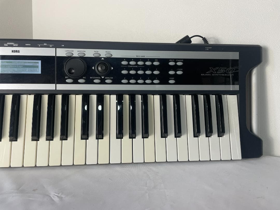 KORG X50 キーボード　シンセサイザー 3