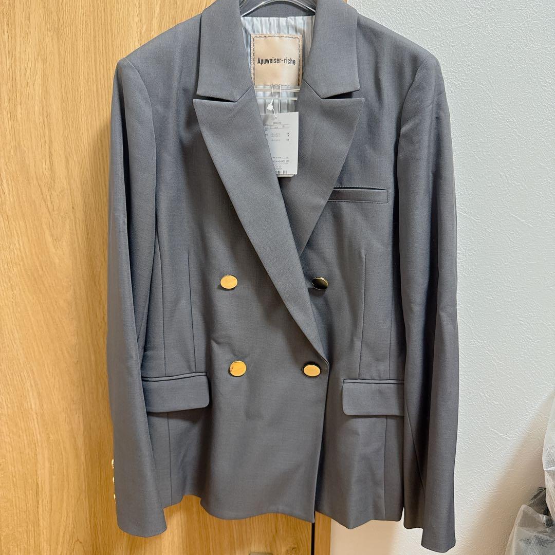 新品★Apuweiser-riche　エンブレム付きテーラードジャケット　M