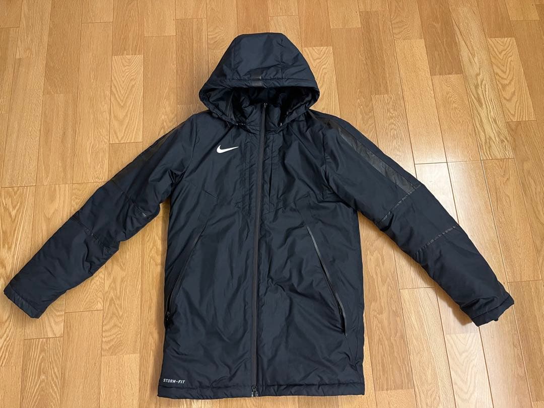 Nike ベンチコート STORM-FITジャケット　Sサイズ 黒