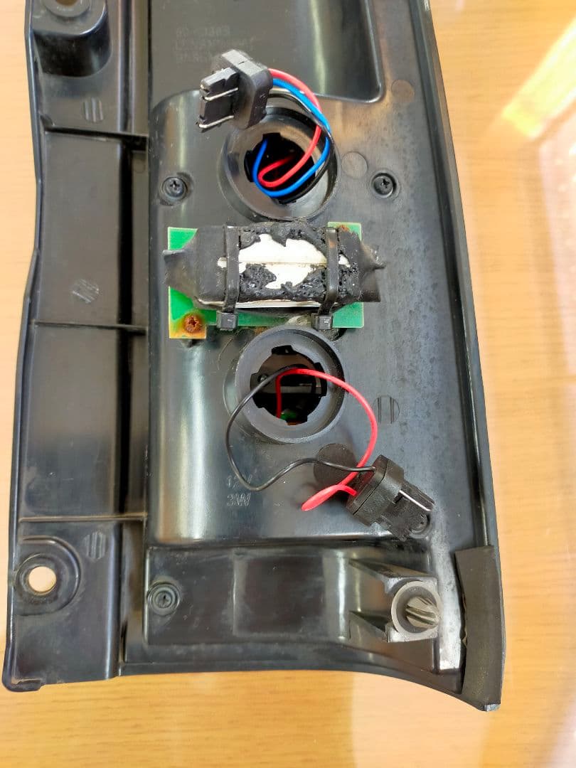 ジムニー　JB23W 社外LEDテールランプ　左右　LEDサンダーテール