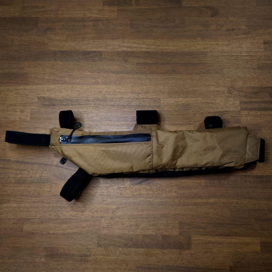 アクセサリー SWIFT INDUSTRIES hold fast frame bag M