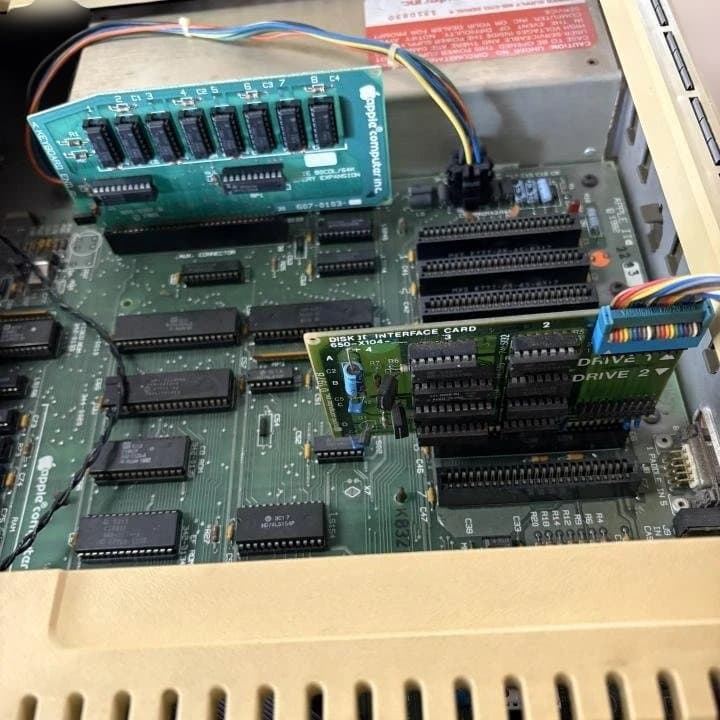 ★本体動作確認★　　AppleIIe アップル２E　 Disk２付属