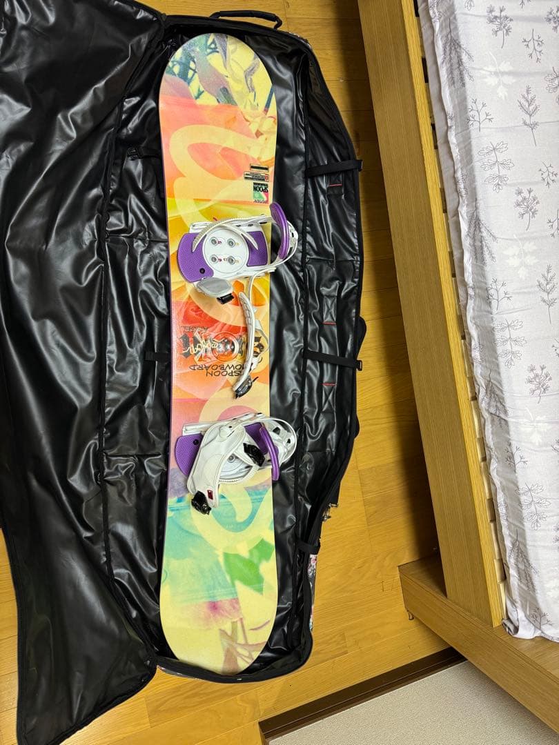 Spoon スノーボード カラフルデザイン