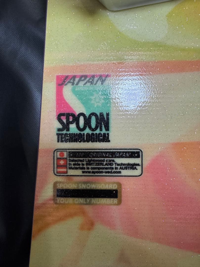 Spoon スノーボード カラフルデザイン