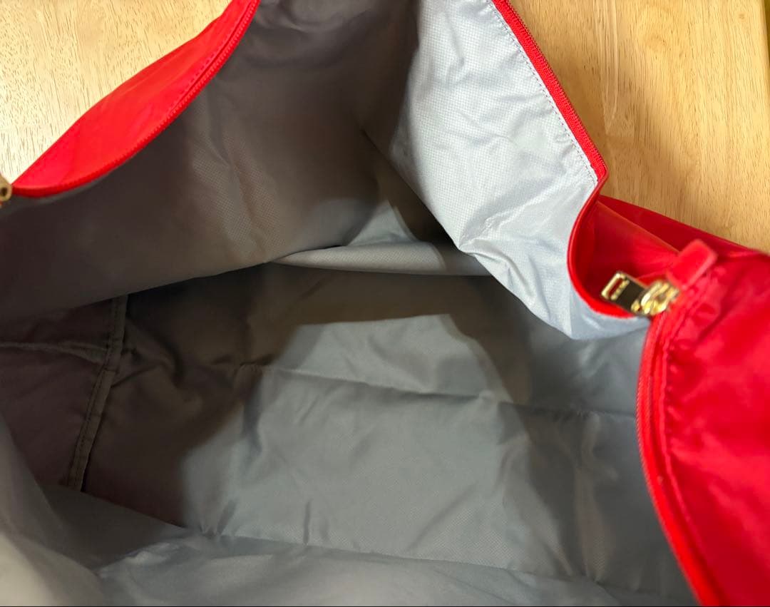 TUMI トゥミ ボヤジュール ジャスト・イン・ケース トートバッグ レッド