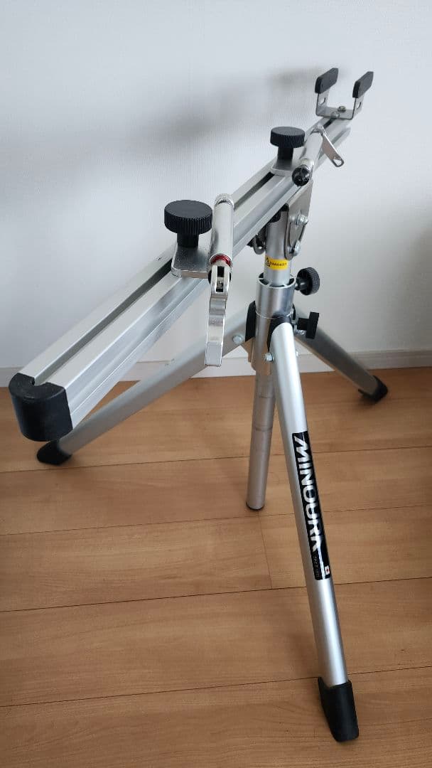 ミノウラ（MINOURA）RS-1800メンテナンススタンド 梱包箱付き