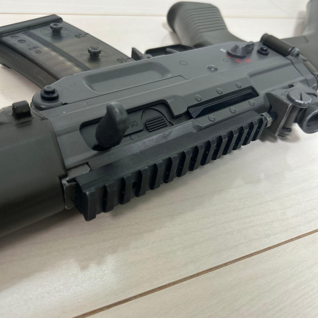 東京マルイ　SIG SG550