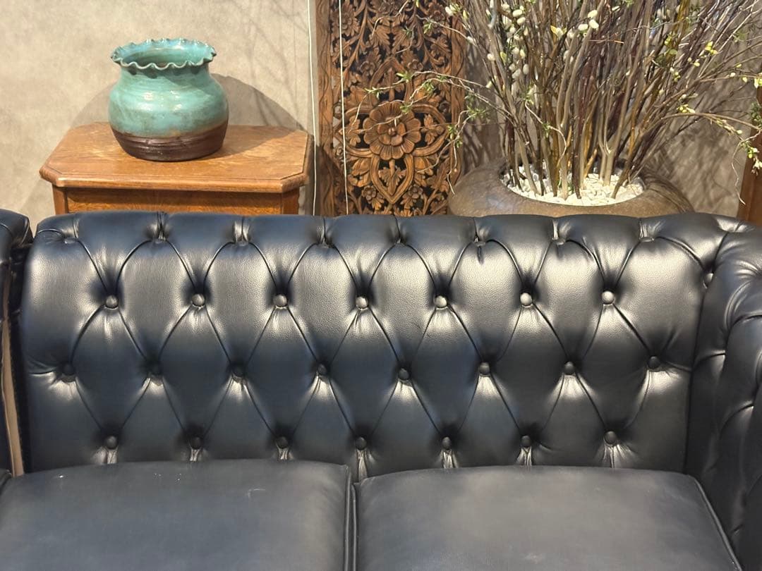 ヴィンセント　ボタンダウン　ソファ　アンティーク　レザー　ブラック IZZ