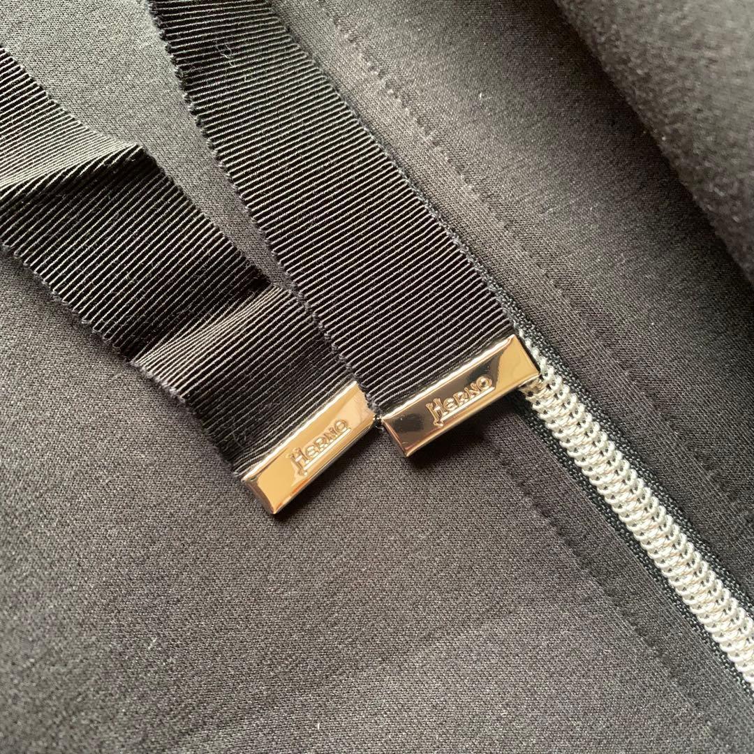 美品♡ヘルノリゾート ダウン切り替え ポンチョコート ロングコート 黒 40