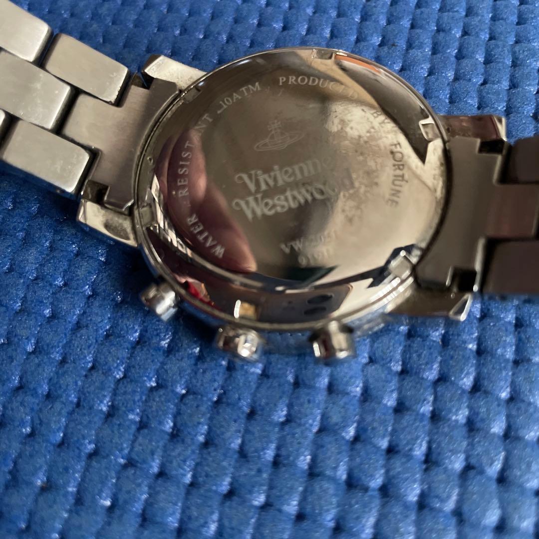 ヴィヴィアンウエストウッド・クロノグラフ