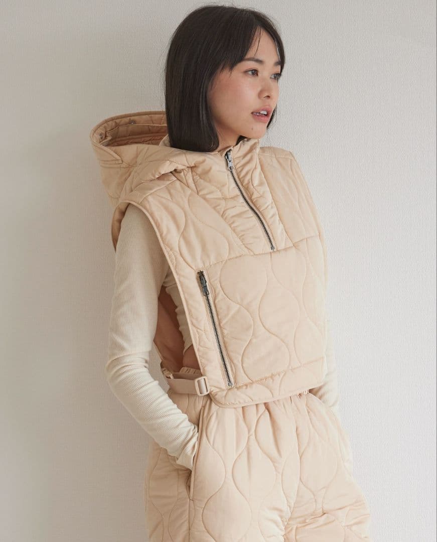 ☆ 新品 TW つぐみ2021 ナイロンキルティングベスト ベージュ