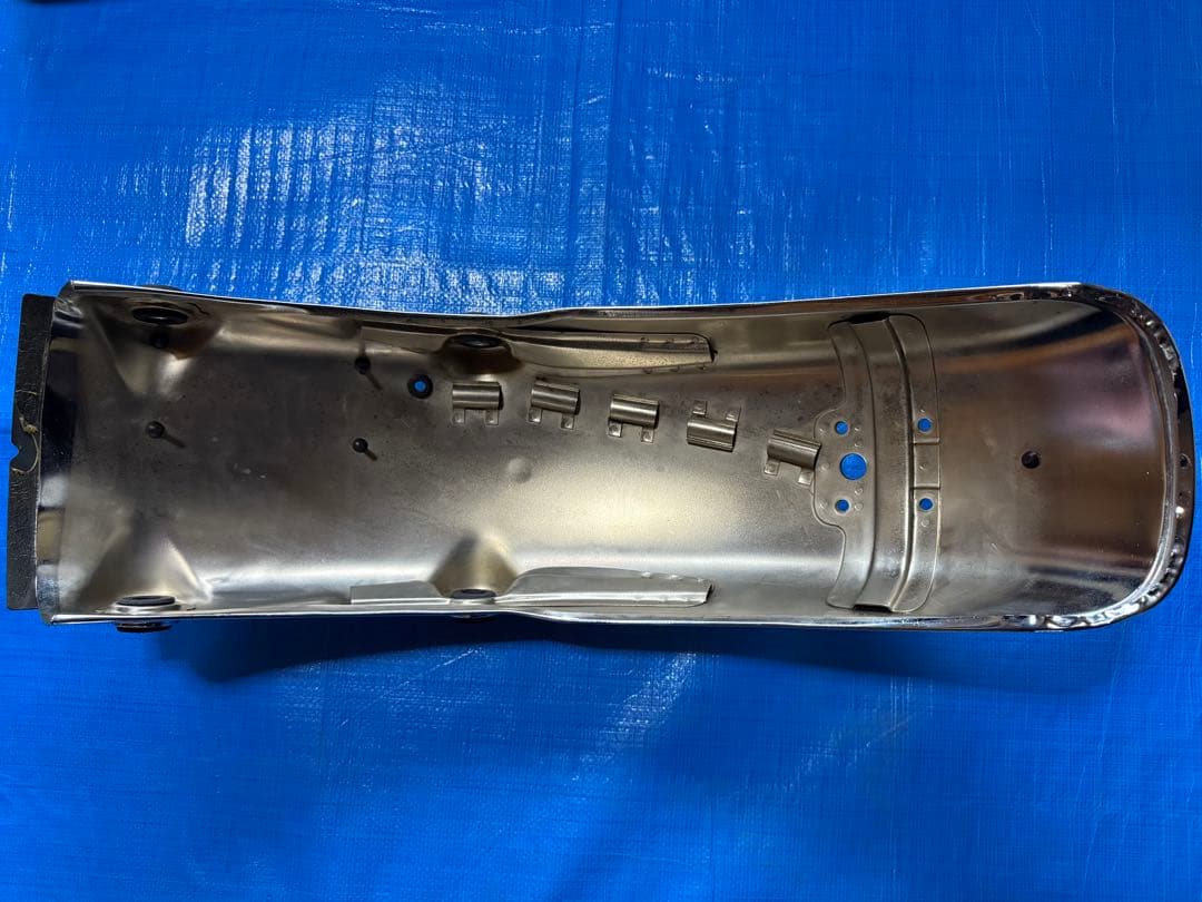 sr400FI 2016年式純正リアフェンダー