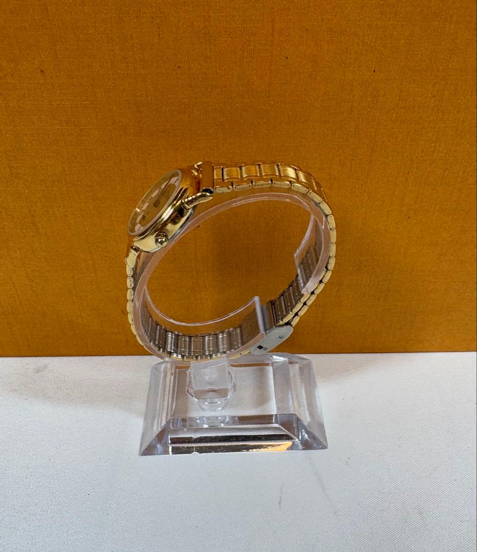 ✨稼働品美品✨CELINE セリーヌ　腕時計　ゴールド　クォーツ　ゴールド文字盤