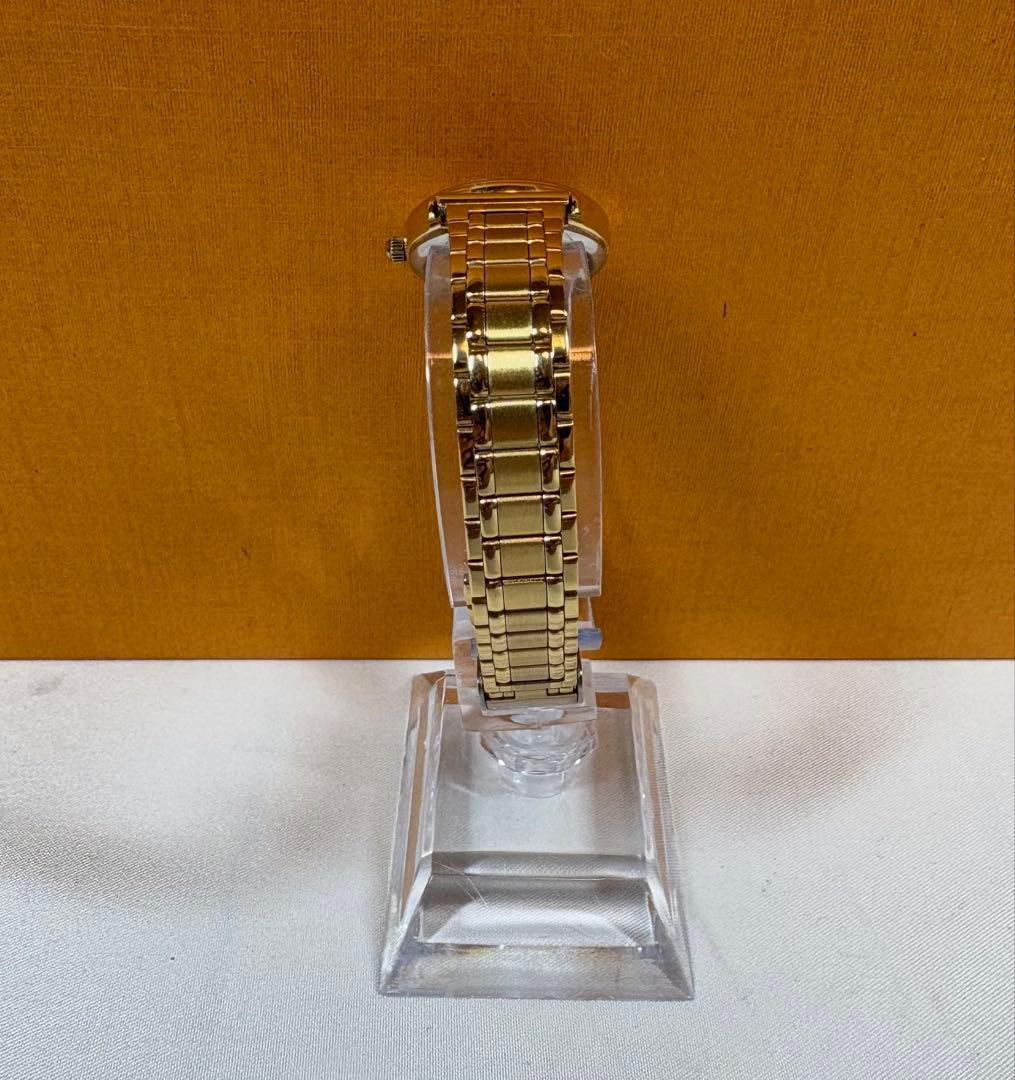 ✨稼働品美品✨CELINE セリーヌ　腕時計　ゴールド　クォーツ　ゴールド文字盤