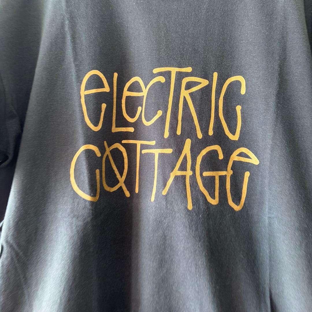 Electric Cottage Tシャツ